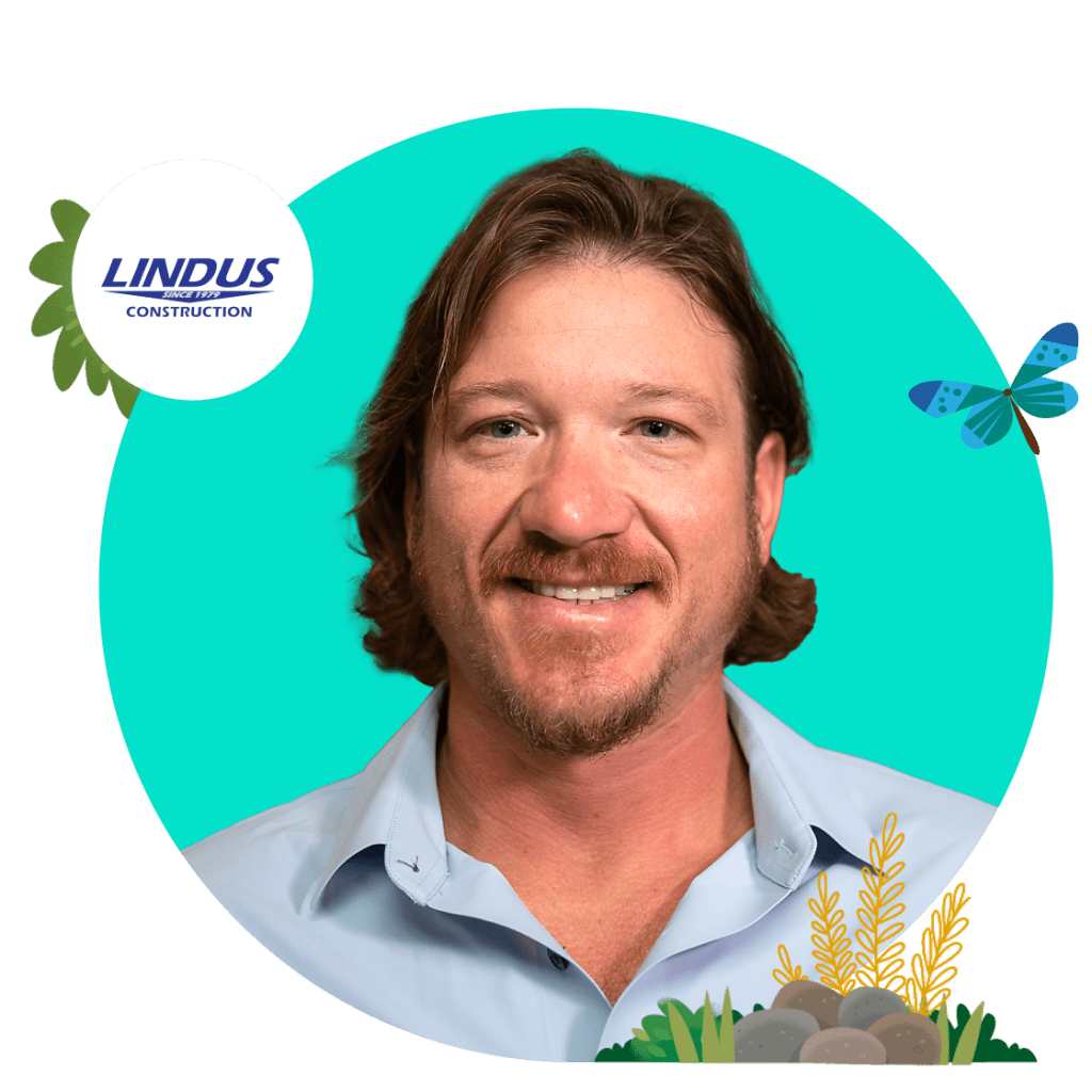 Alex Lindus headshot